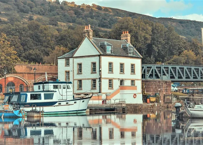 The Customs House Hotel